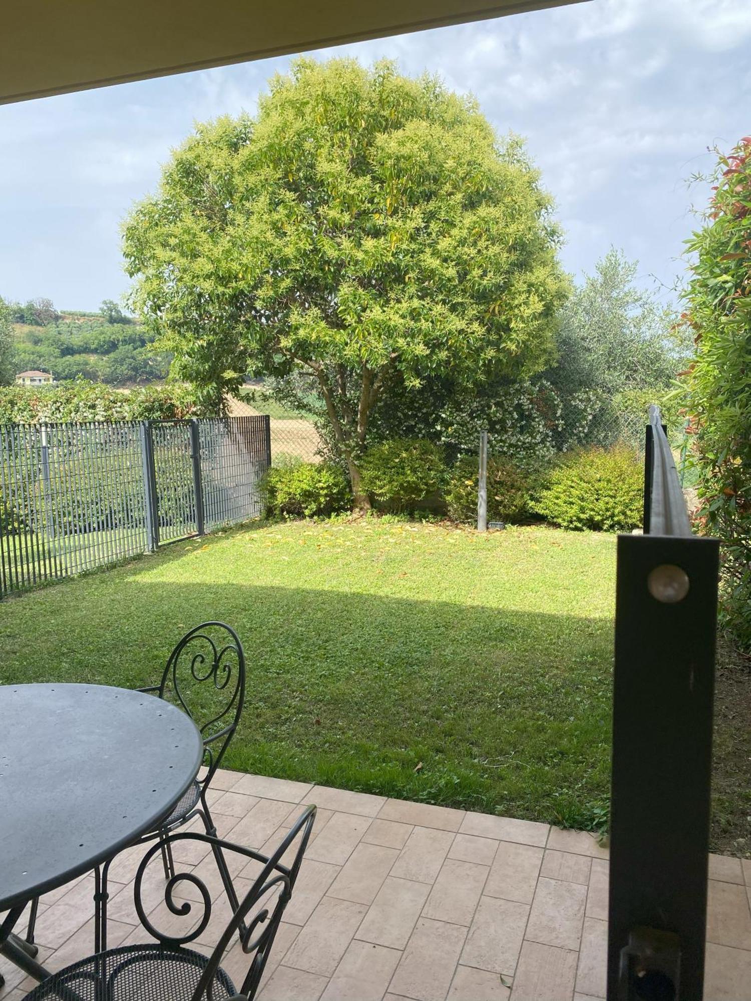 Cumana Blu Apartments Campofilone Eksteriør billede